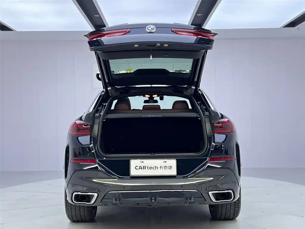 BMW X6 2021 xDrive30i M Sport Package фото 9