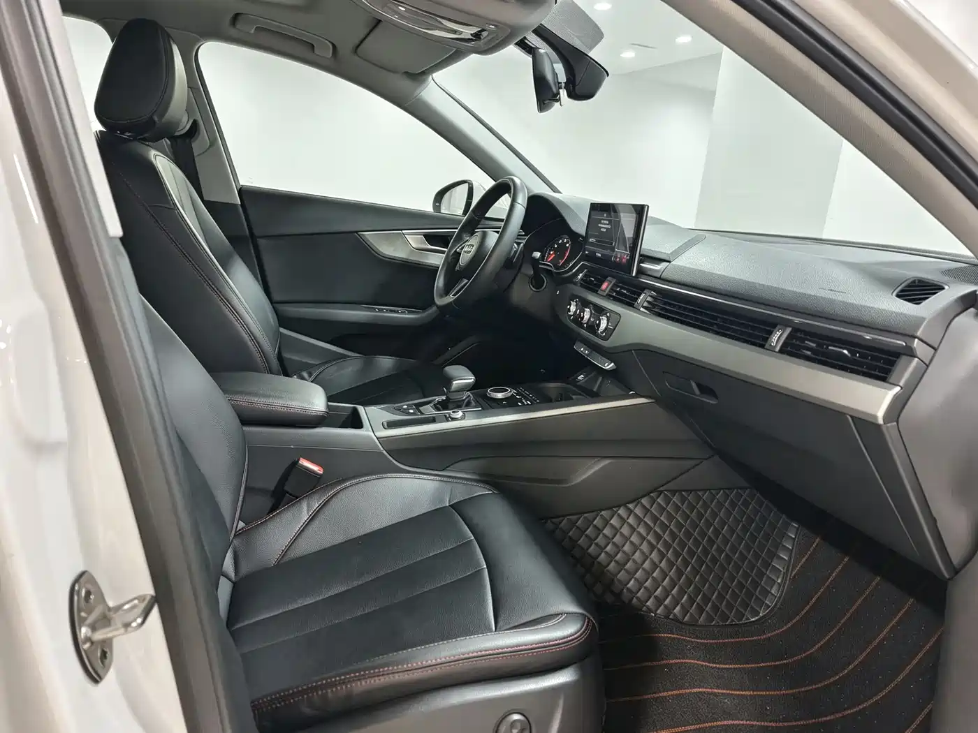 Audi A4L 2019 40 TFSI Progressive (China VI) фото 5