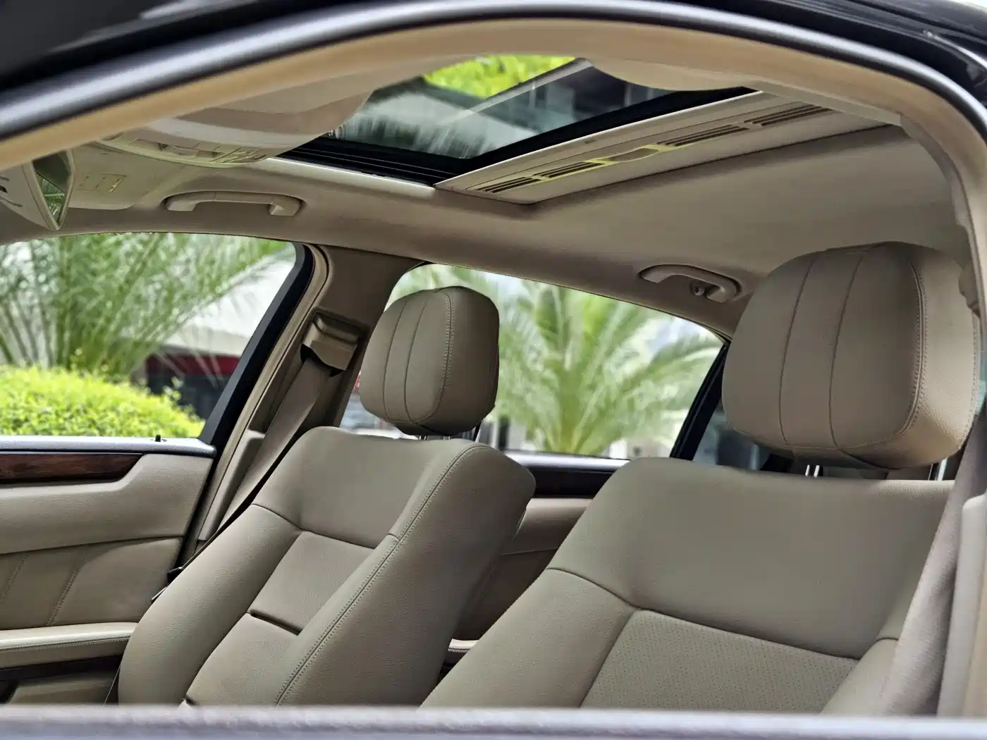 Mercedes-Benz E-Class 2012 E 200 L CGI Elegance фото 20