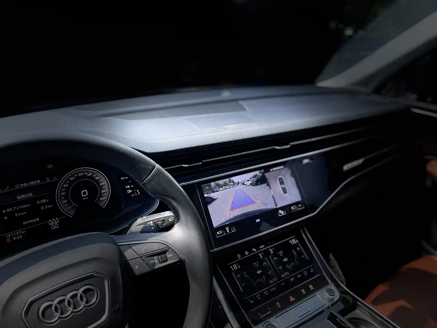 AUDI Q7