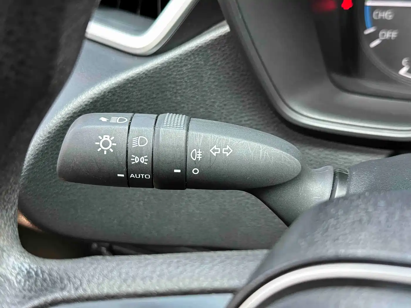 Toyota Levin 2022 Dual Engine 1.8H E-CVT Sport Edition фото 18