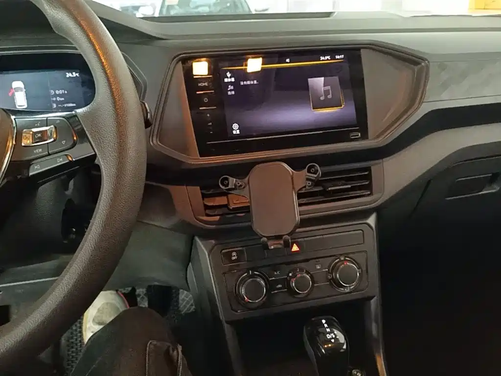 VOLKSWAGEN TU KAI
