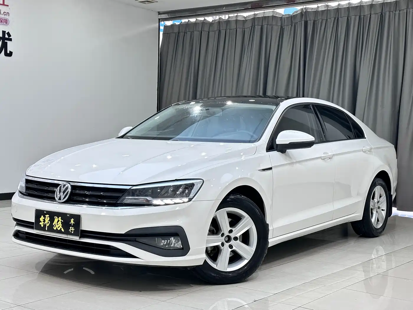 Volkswagen Lamando 2019 230TSI DSG Fashion Edition China VI фото 3