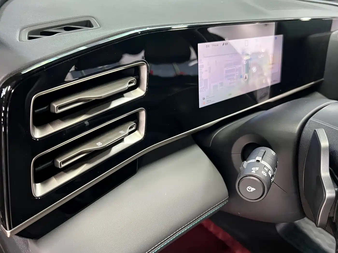 BYD Qin L 2025 2025 DM-i Smart Drive Edition 80KM Leading