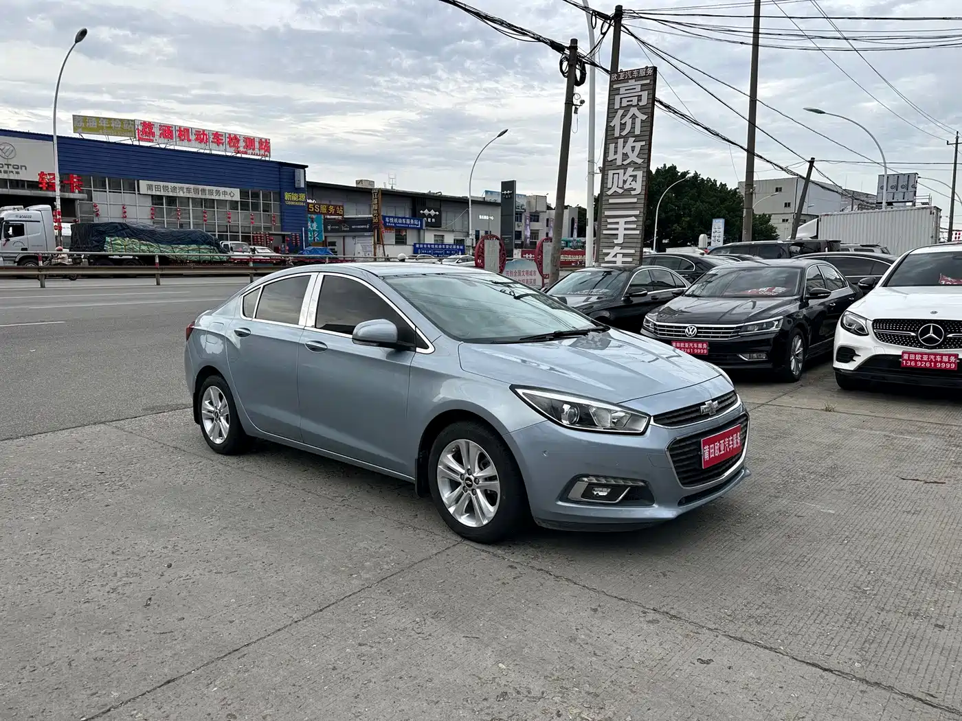 Фото 3 - Chevrolet Cruze