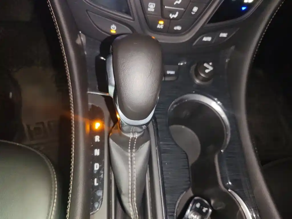 Buick Envision Plus 2017 28T AWD Elite фото 7