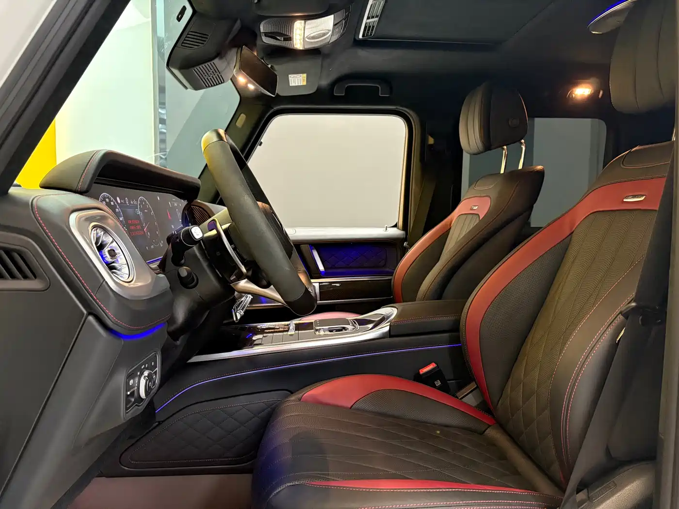 Mercedes-Benz G-Class AMG 2025 AMG G 63 фото 8