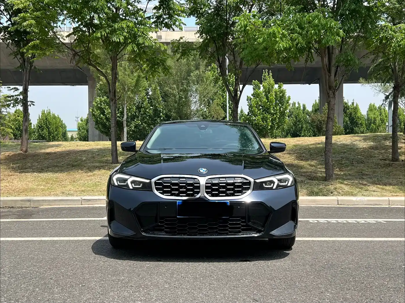 BMW 3 Series 2023 325i M Sport Package фото 2