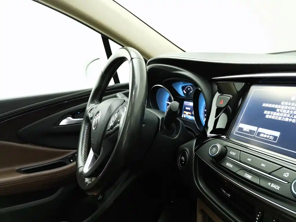 Фото 22 - Buick Envision Plus