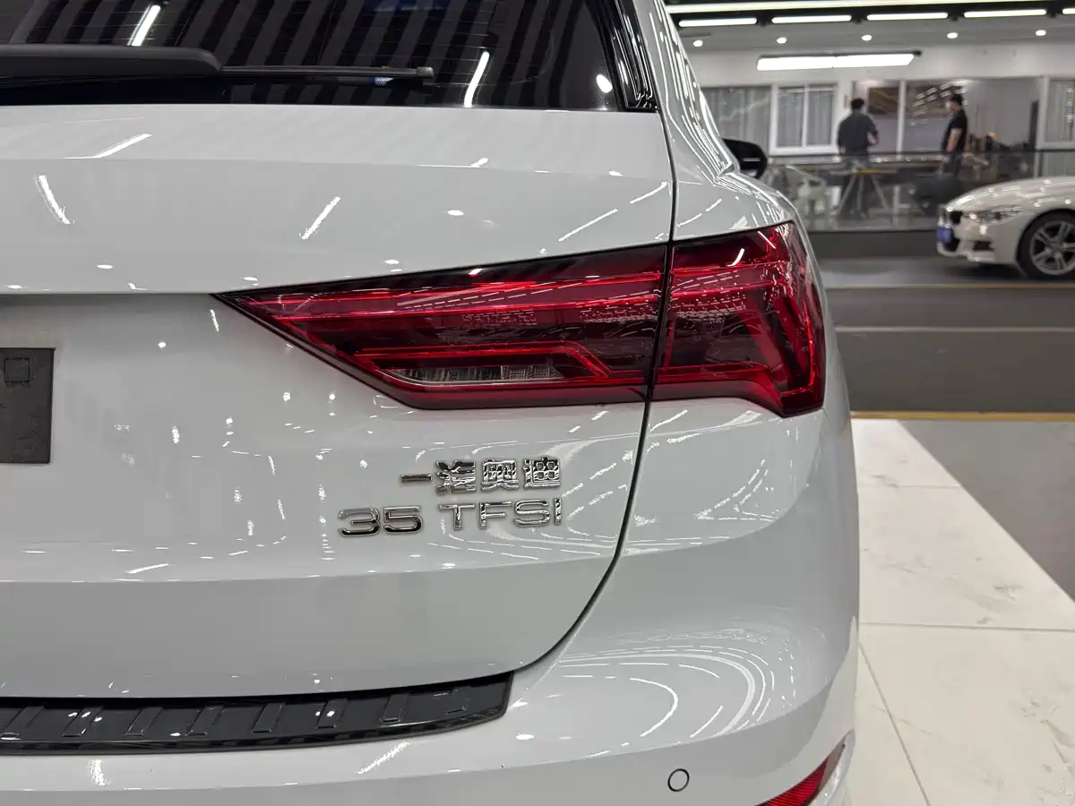 Audi Q3 2020 35 TFSI Fashion Dynamic фото 18