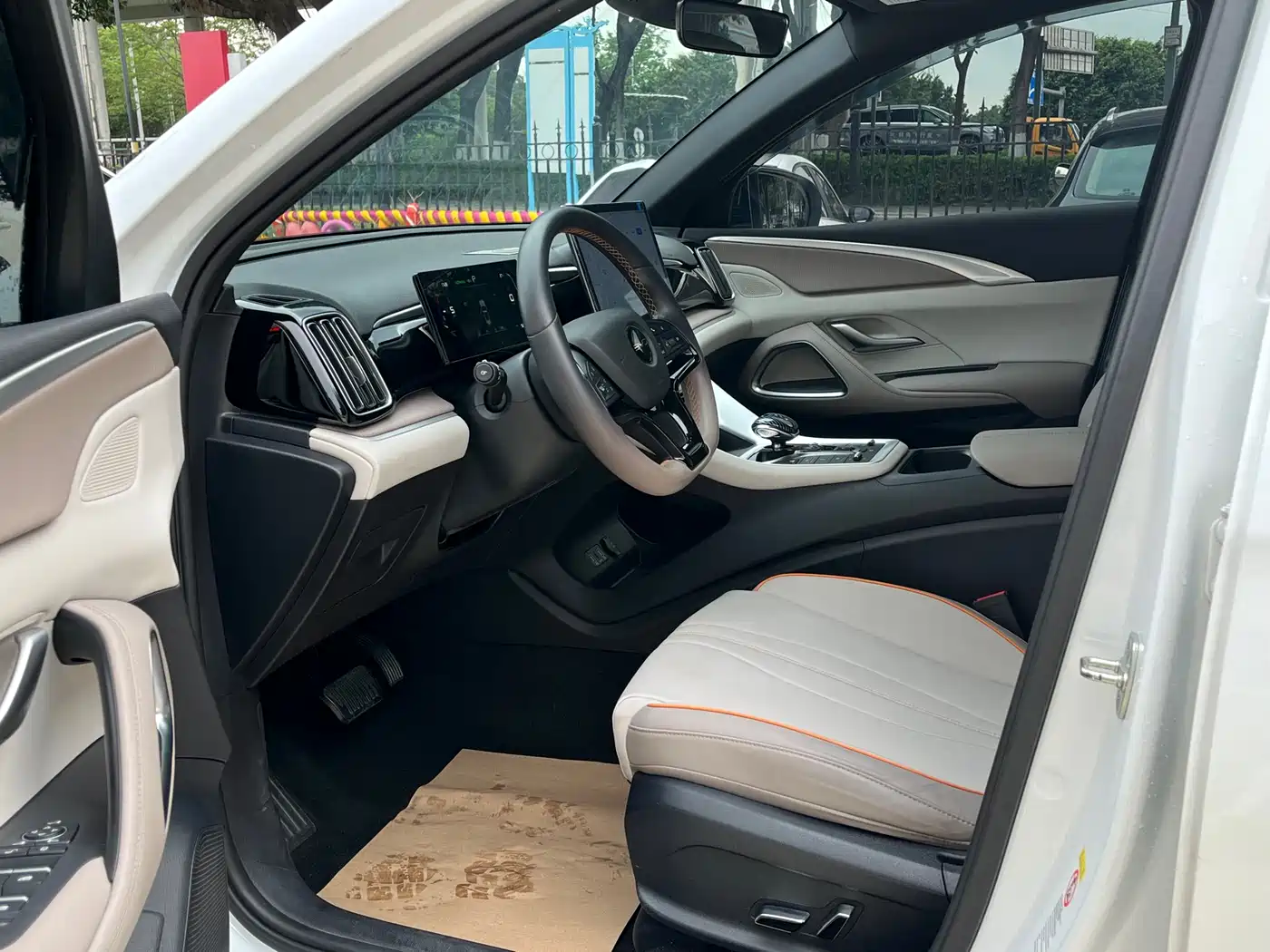 BYD Song Pro New Energy 2024 Glory Edition DM-i 71KM Surpassing фото 8
