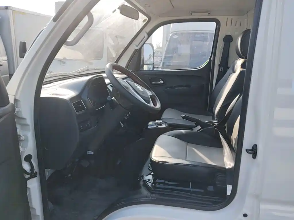Foton Xiangling M New Energy 2025 2023 M2 Long Wheelbase Flatbed Truck