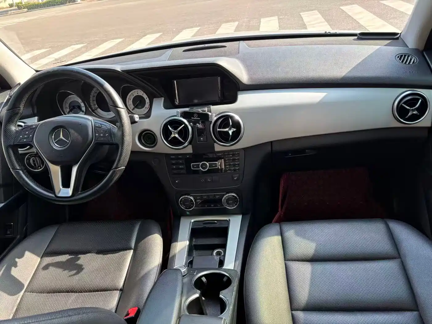 Mercedes-Benz GLK-Class 2013 GLK 300 4MATIC Fashion фото 9