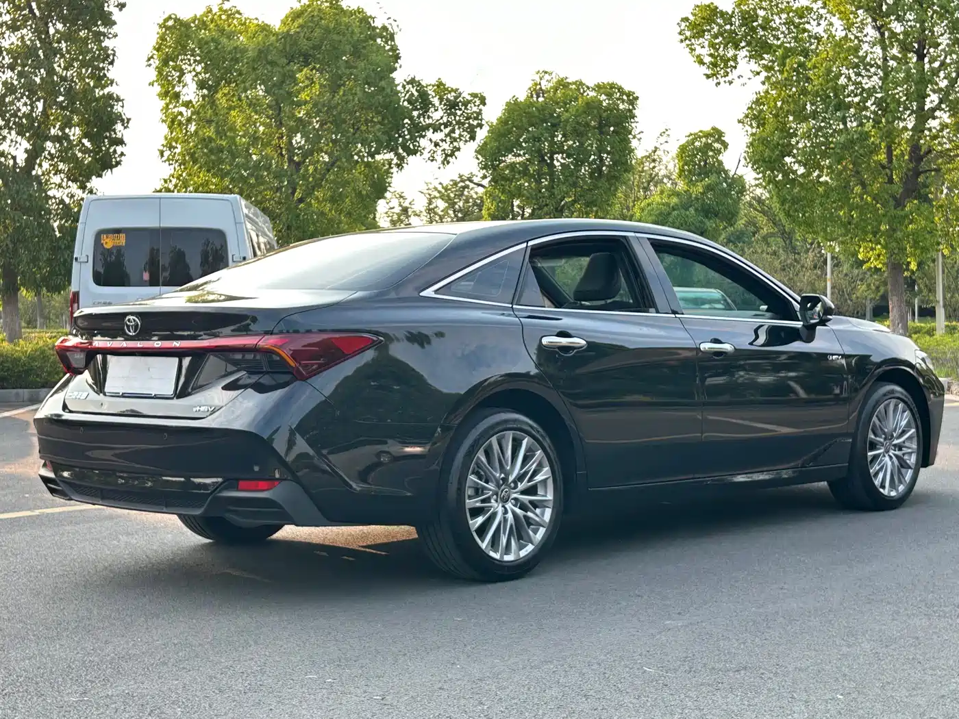 Toyota Avalon 2024 Hybrid 2.0L Luxury Edition фото 21