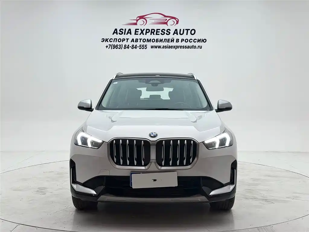 BMW X1 2023 sDrive20Li X Design Package фото 2