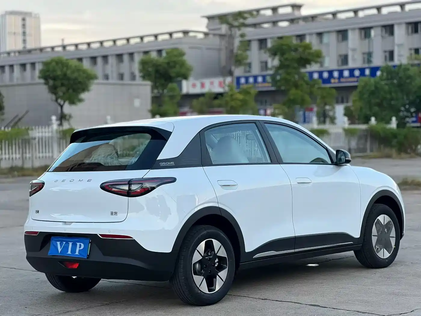 Geely Galaxy Starry Wish 2025 UP 410km Explorer Edition фото 7