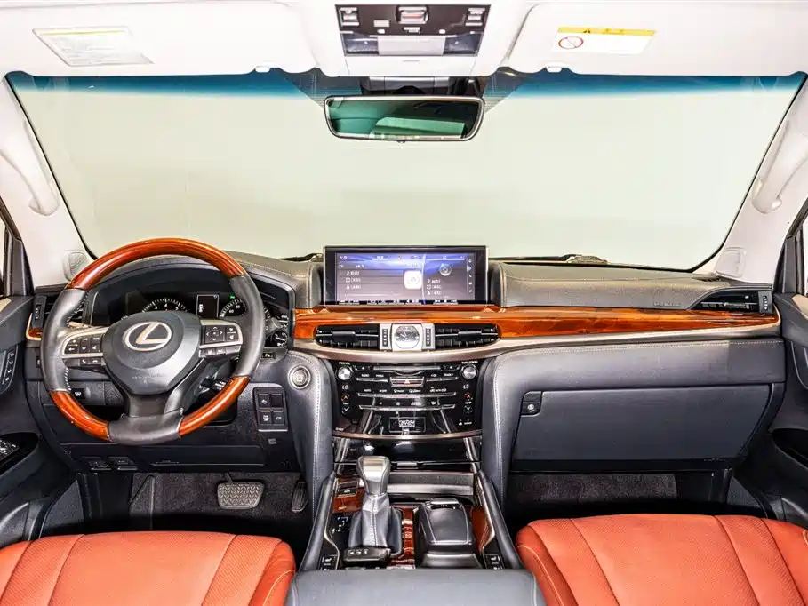 Lexus LX 2017 570 Prestige Luxury фото 9