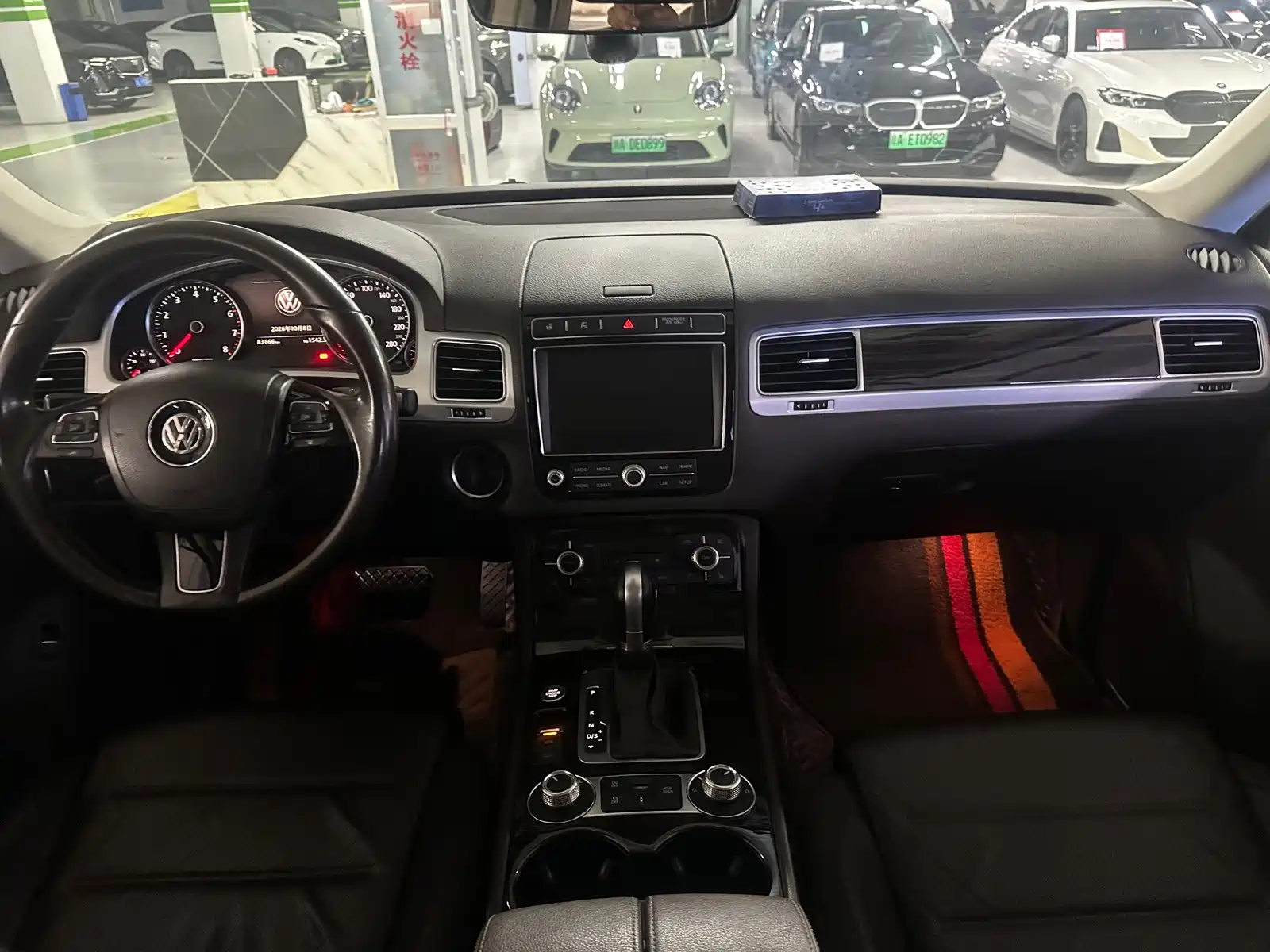 Фото 5 - Volkswagen Touareg