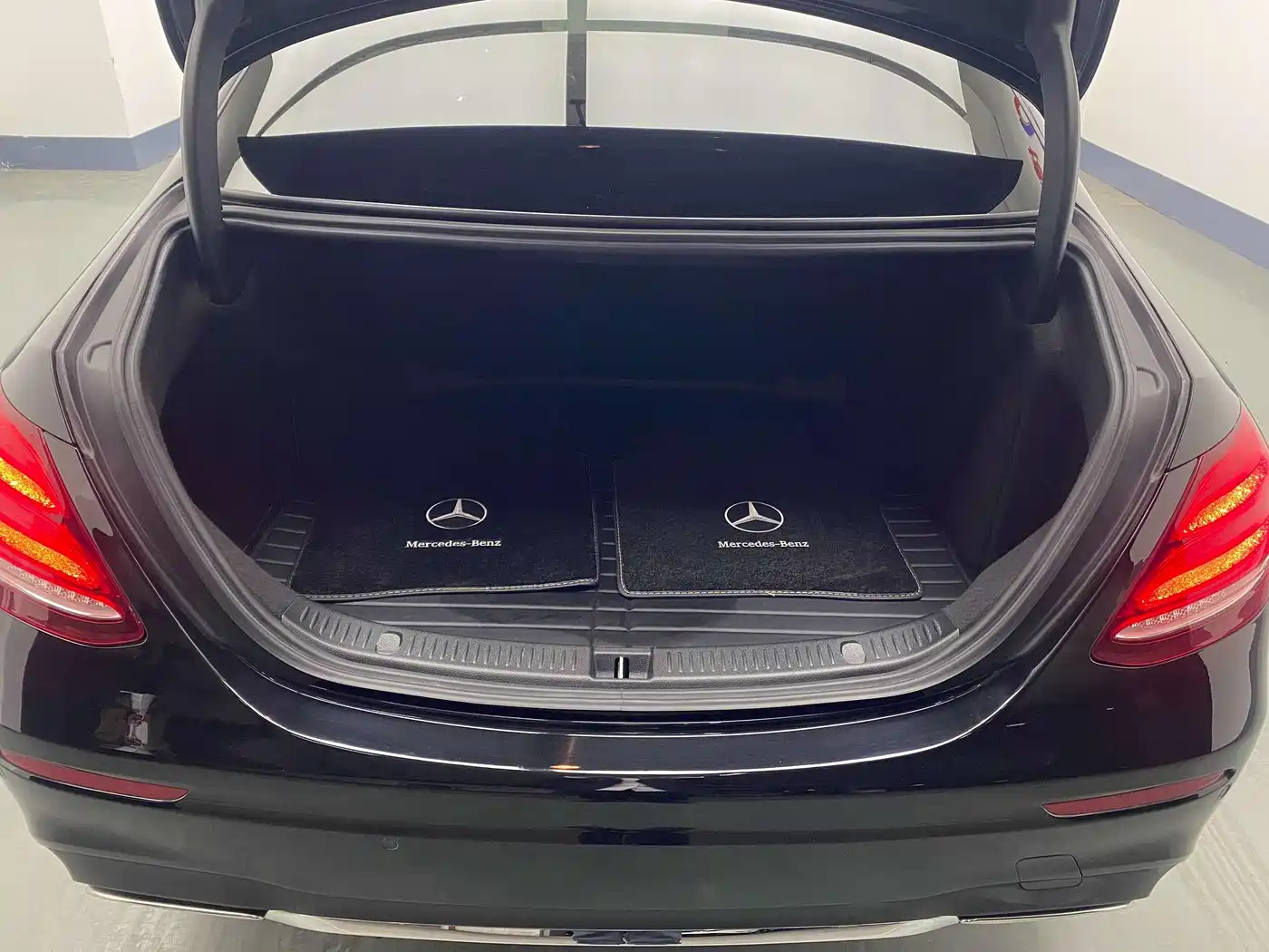 Mercedes-Benz E-Class 2018 Facelift E 300 L Sport Fashion фото 9