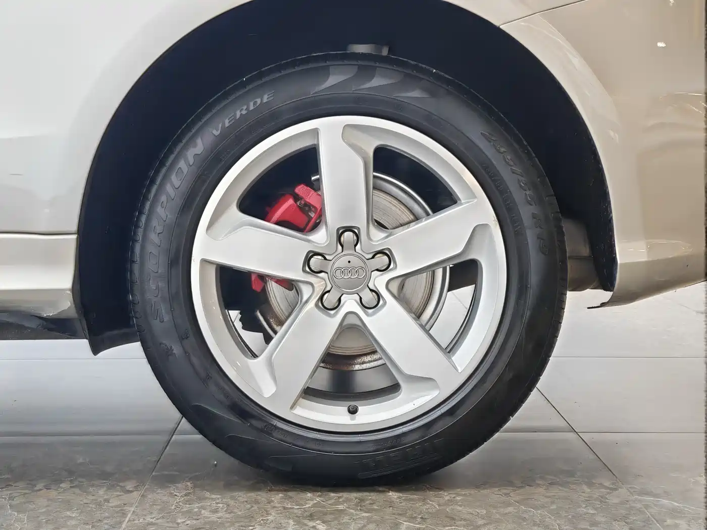Audi Q5 2018 Collector's Edition 40 TFSI Progressive фото 9