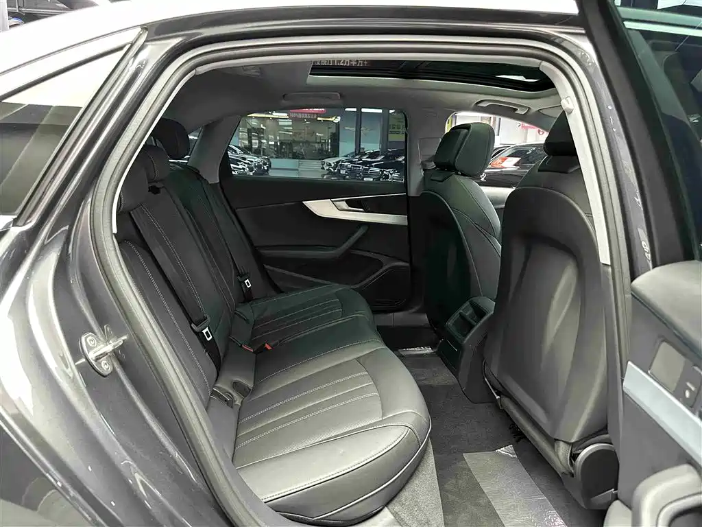 Audi A4L 2020 40 TFSI Fashion Dynamic Edition фото 8