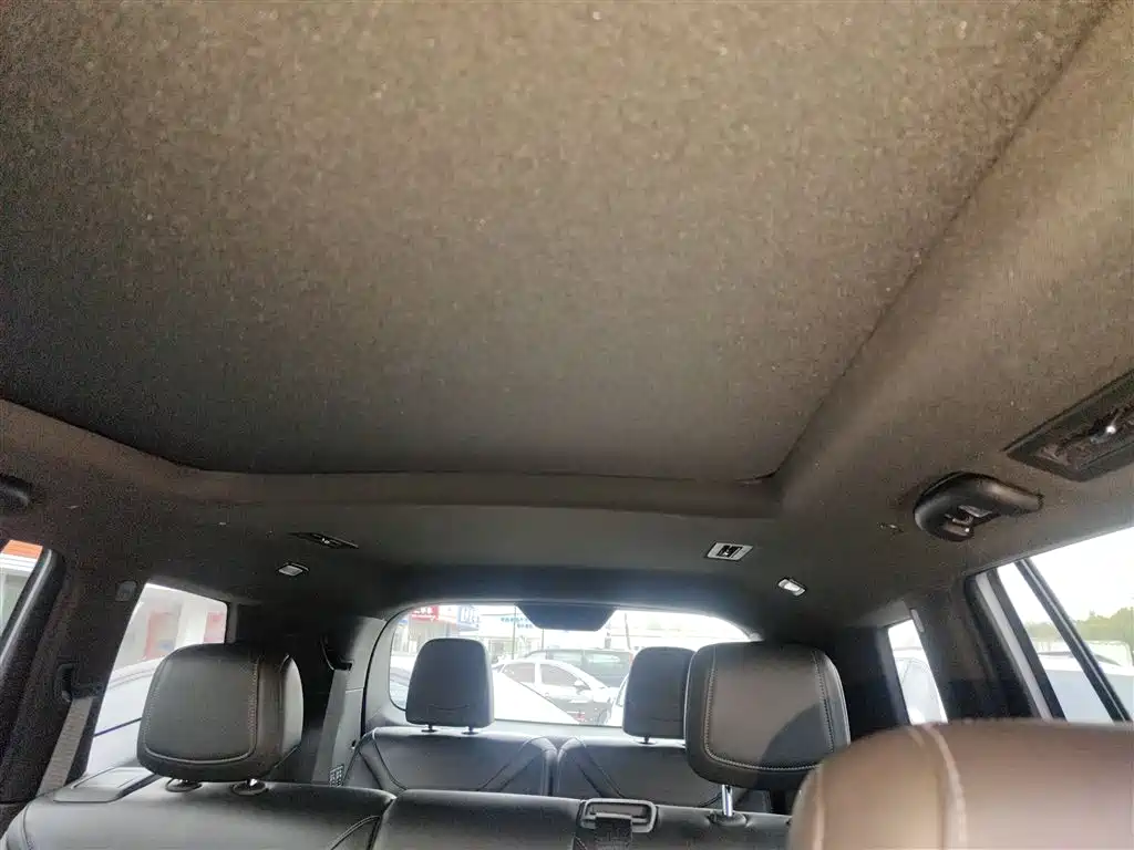 Cadillac XT6 2022 2.0T 7-Seater 4WD Luxury Edition фото 25