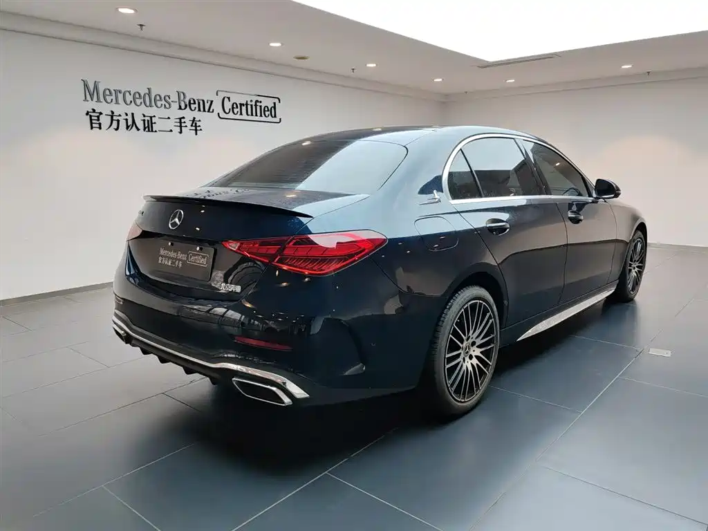 Mercedes-Benz C-Class 2023 C 260 L Night Edition Sport фото 6