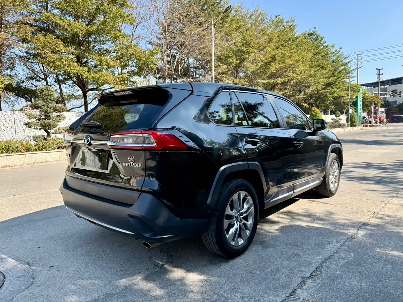 Toyota Wildlander 2021 2.0L CVT 2WD Luxury Edition фото 7
