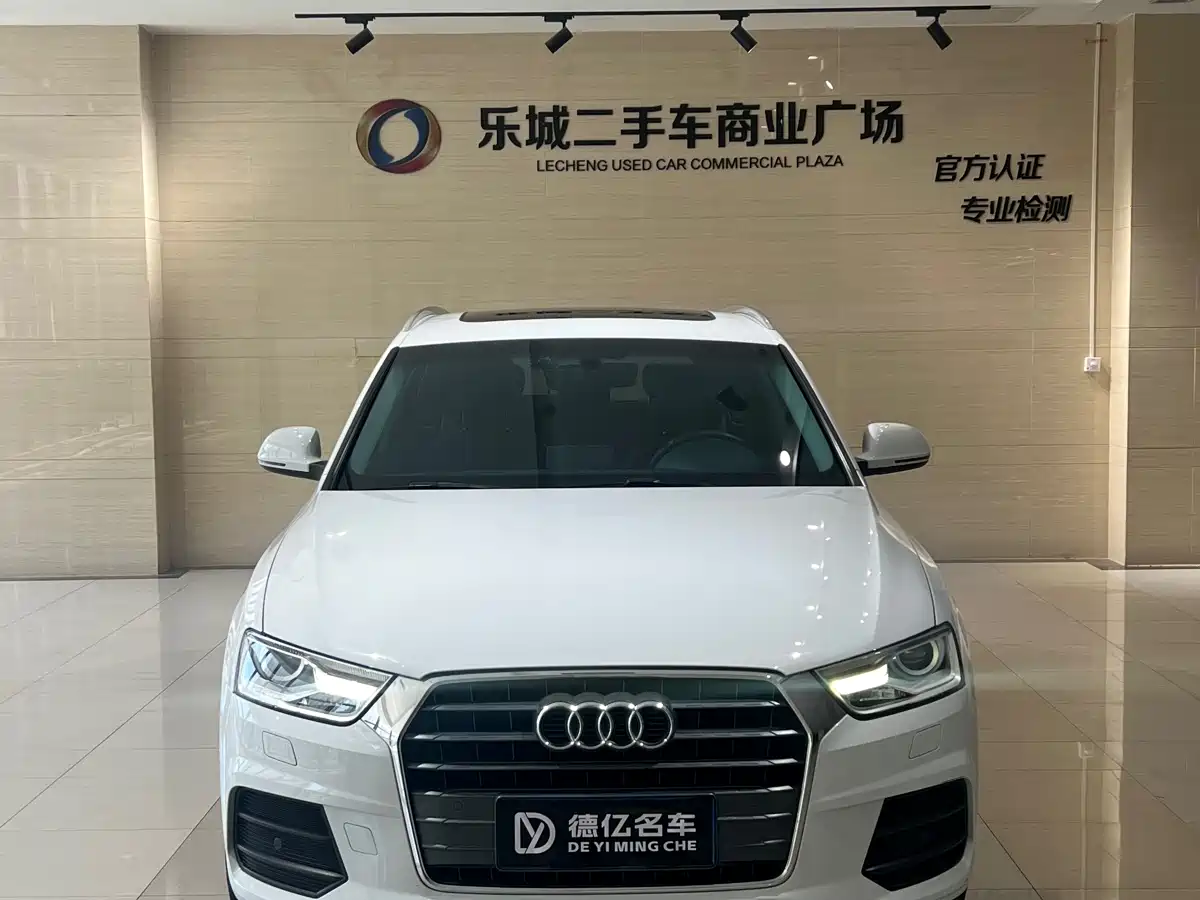 Audi Q3 2017 30 TFSI Fashion фото 2