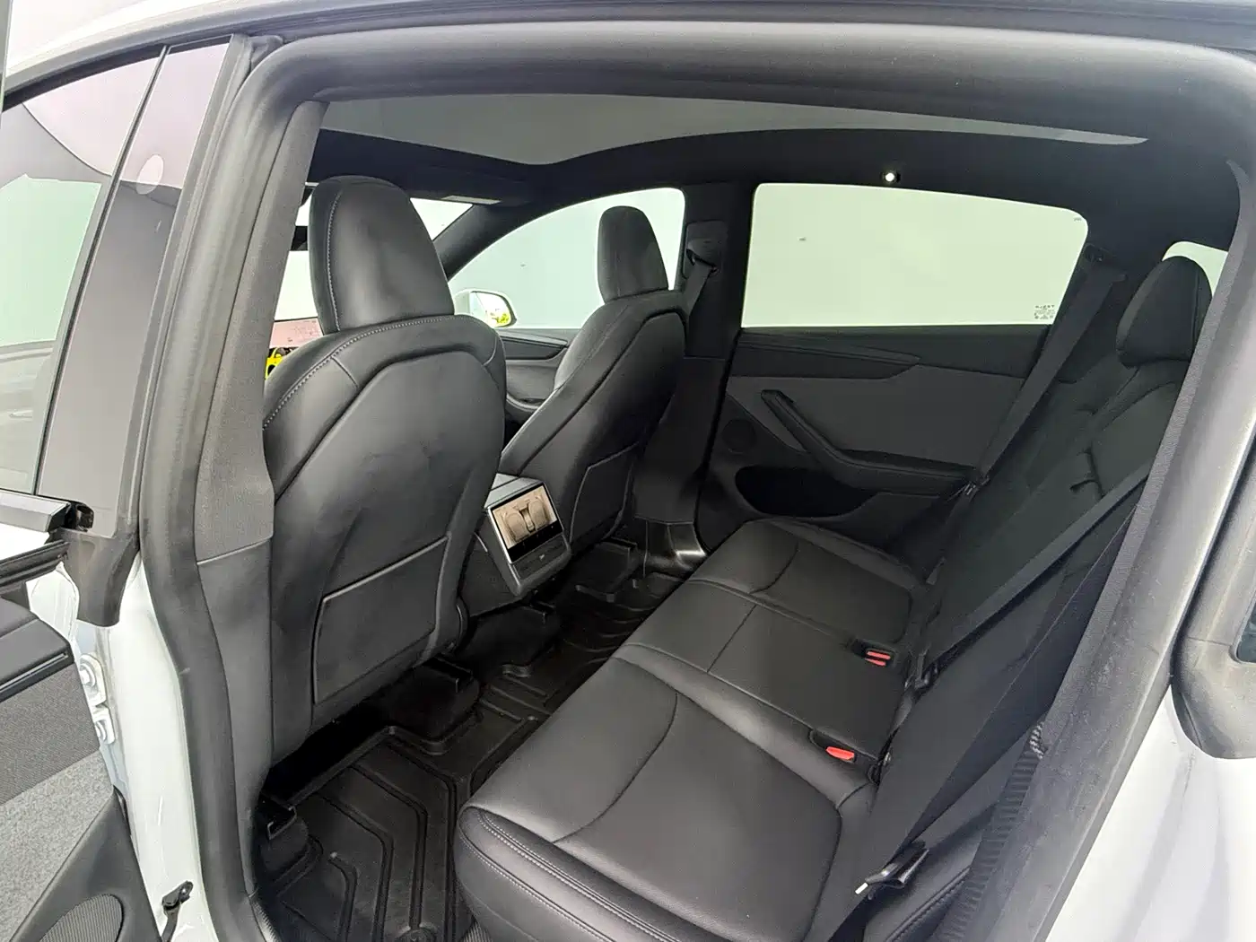 Tesla Model Y 2026 2026 Rear-Wheel Drive