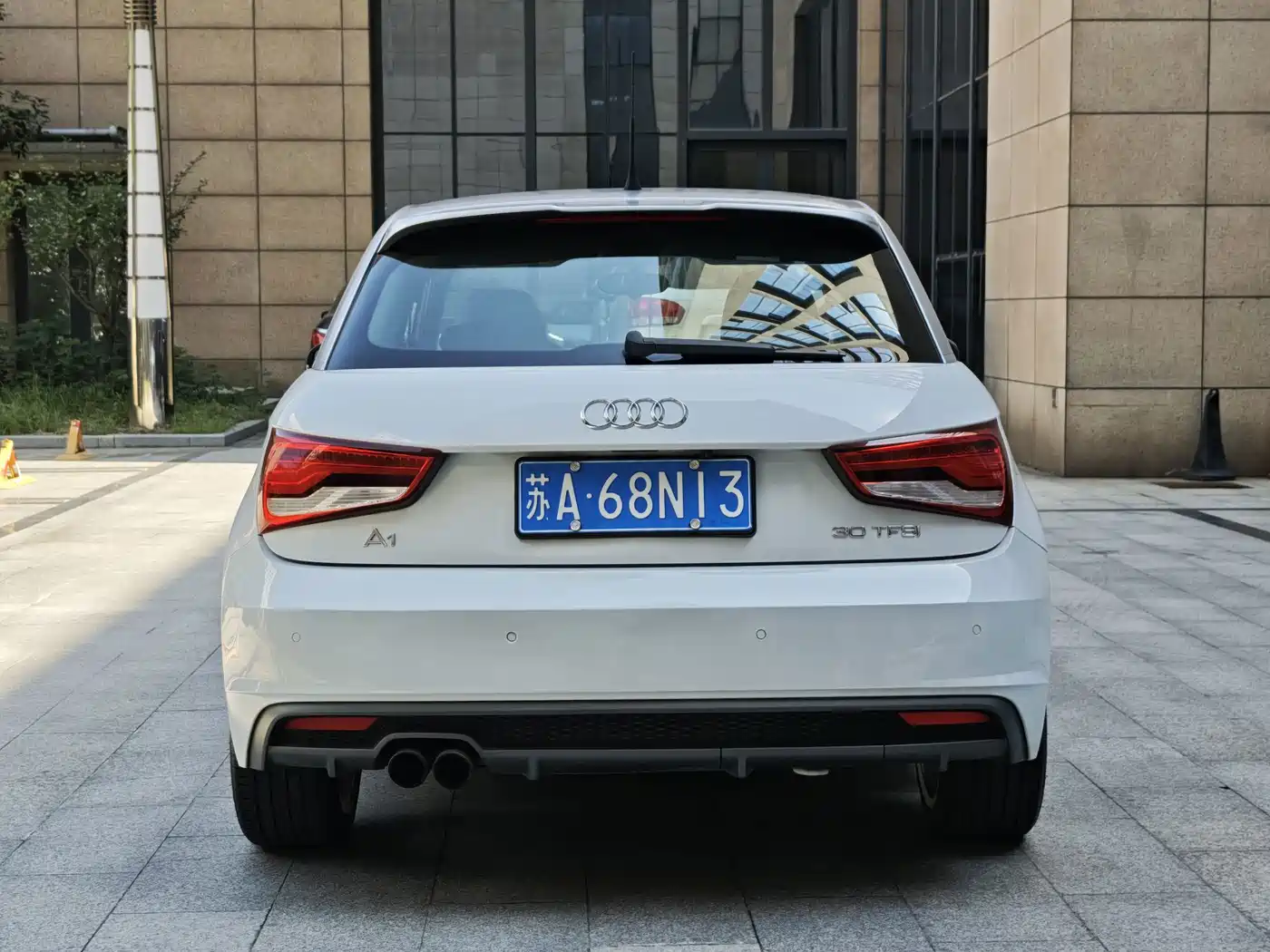 2017 Audi A1