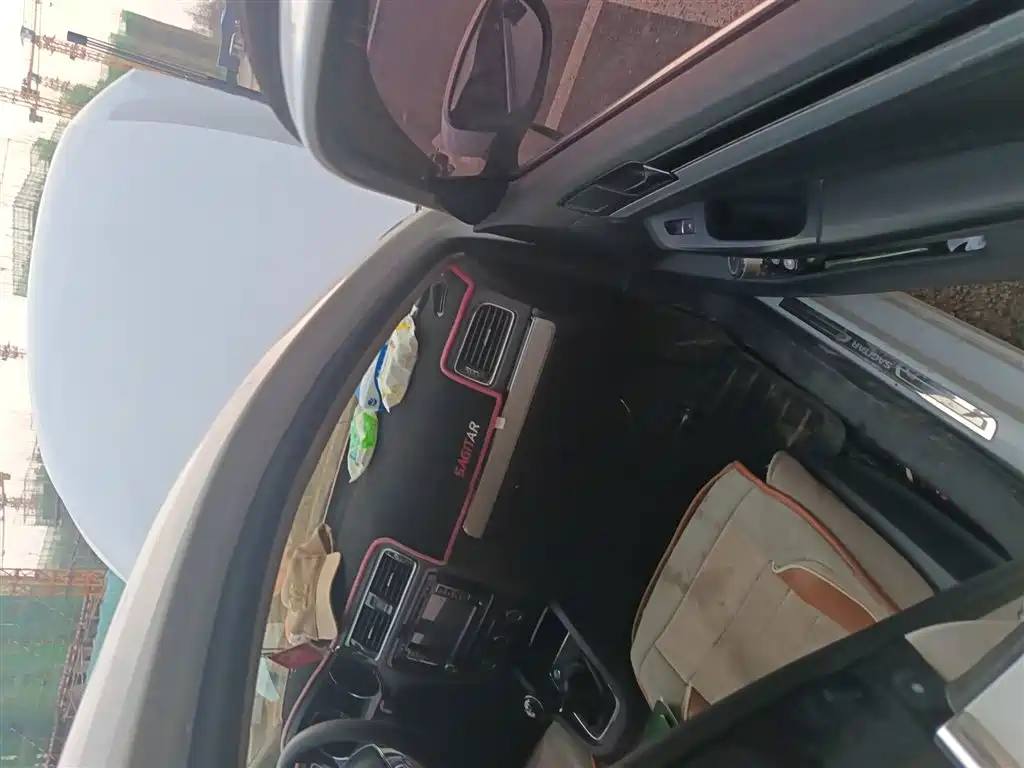 Volkswagen Sagitar 2017 1.6L Manual Comfort фото 20