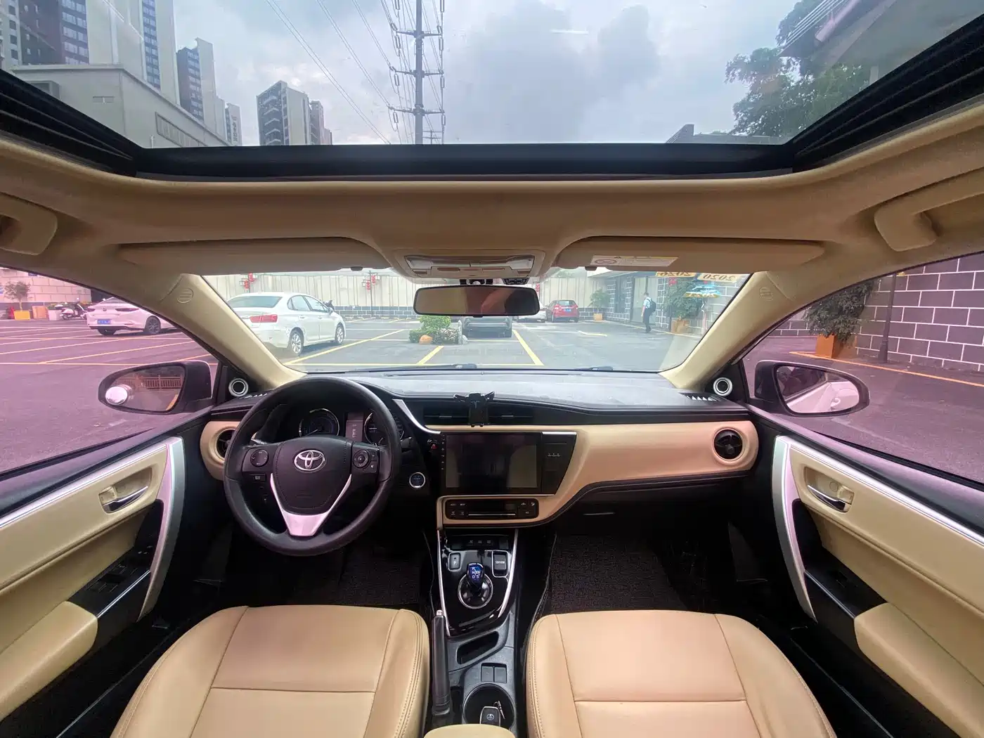 Toyota Levin 2017 Facelift Hybrid 1.8H GS E-CVT Elite Sunroof Edition China V фото 13
