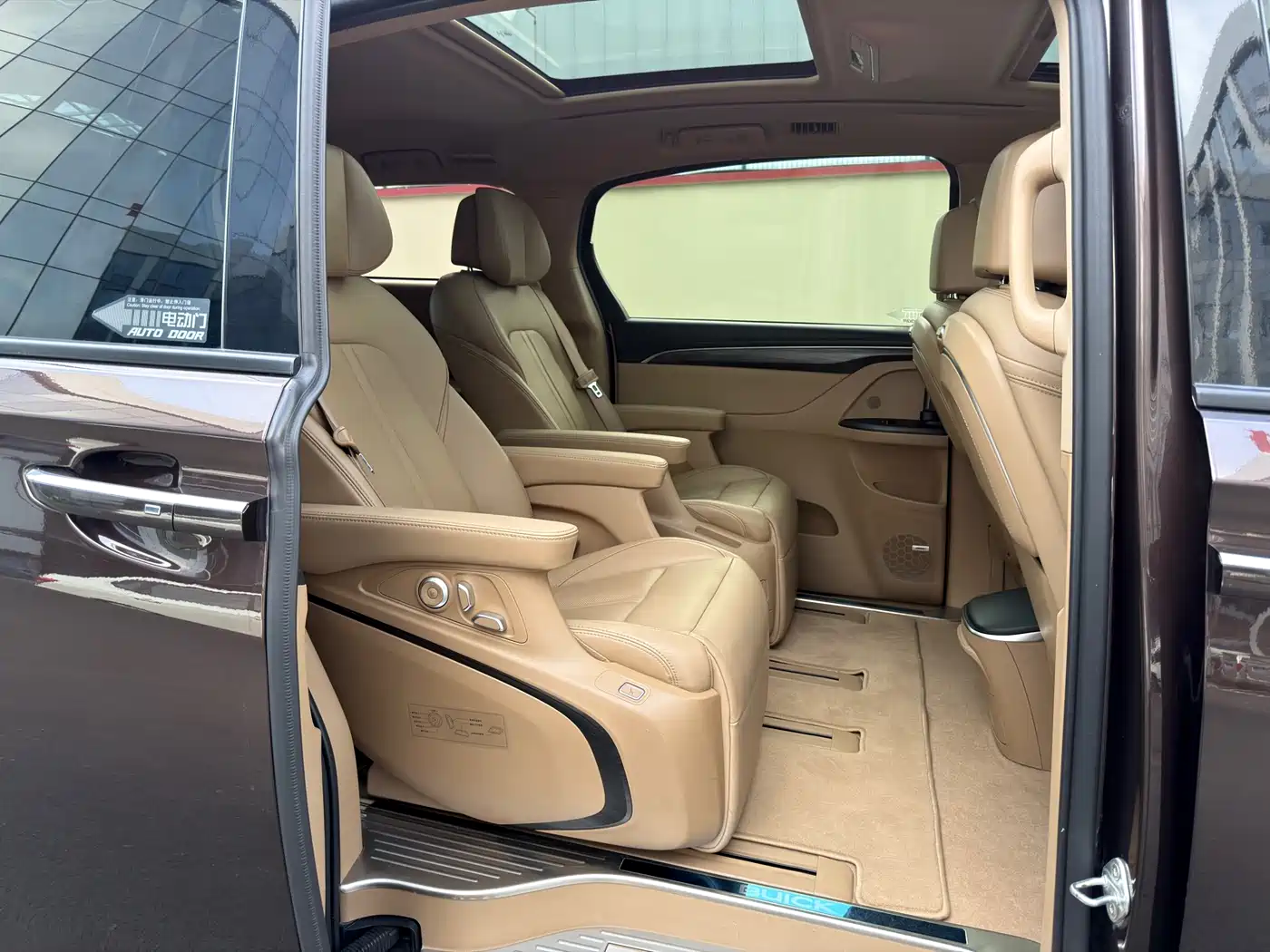 Buick GL8 2021 ES Landlord 653T Smart Flagship фото 13
