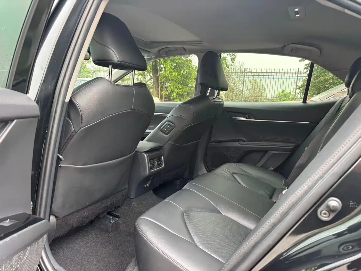 Toyota Camry 2021 2.0G Luxury Edition фото 6