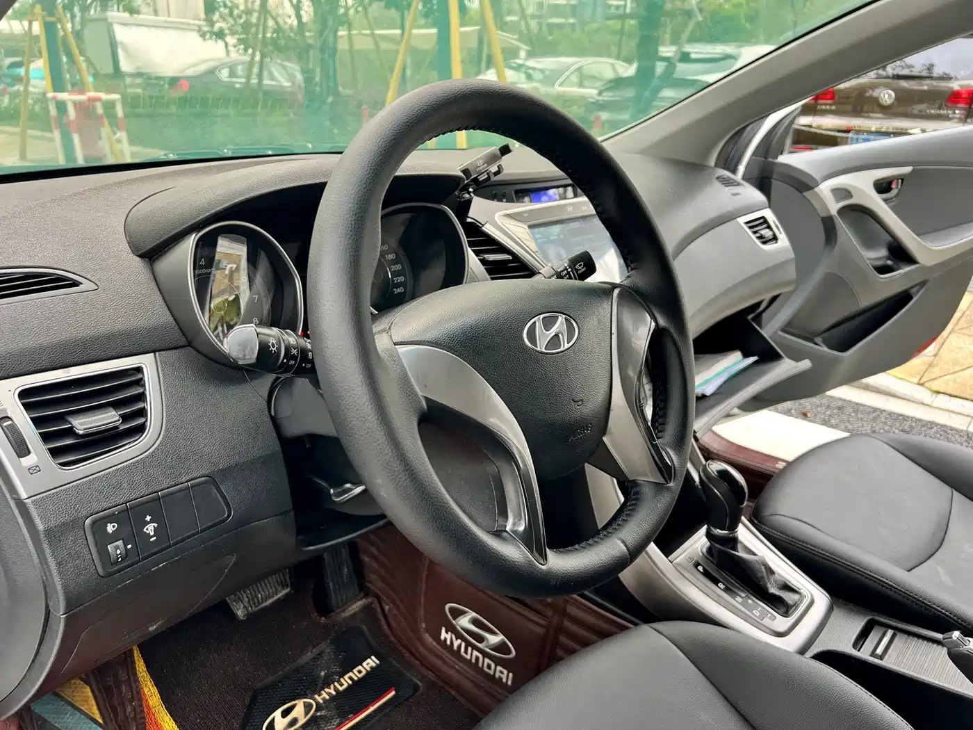 Hyundai Langdong 2015 1.6L Auto Trend фото 19