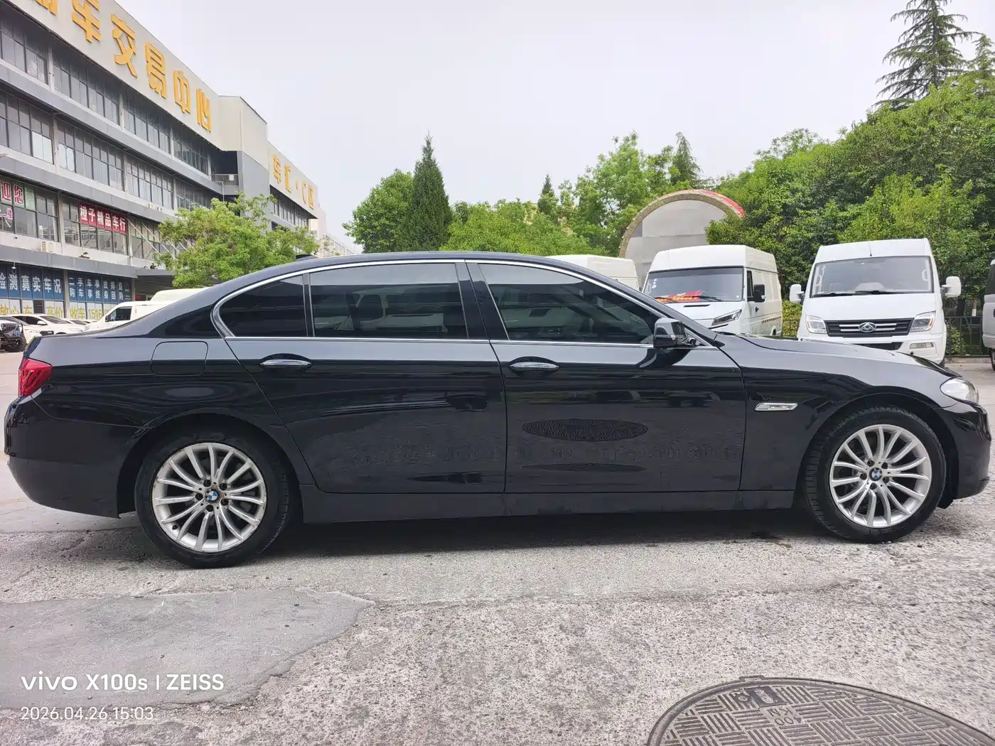 BMW 5 Series 2014 525Li Luxury Design Package фото 11