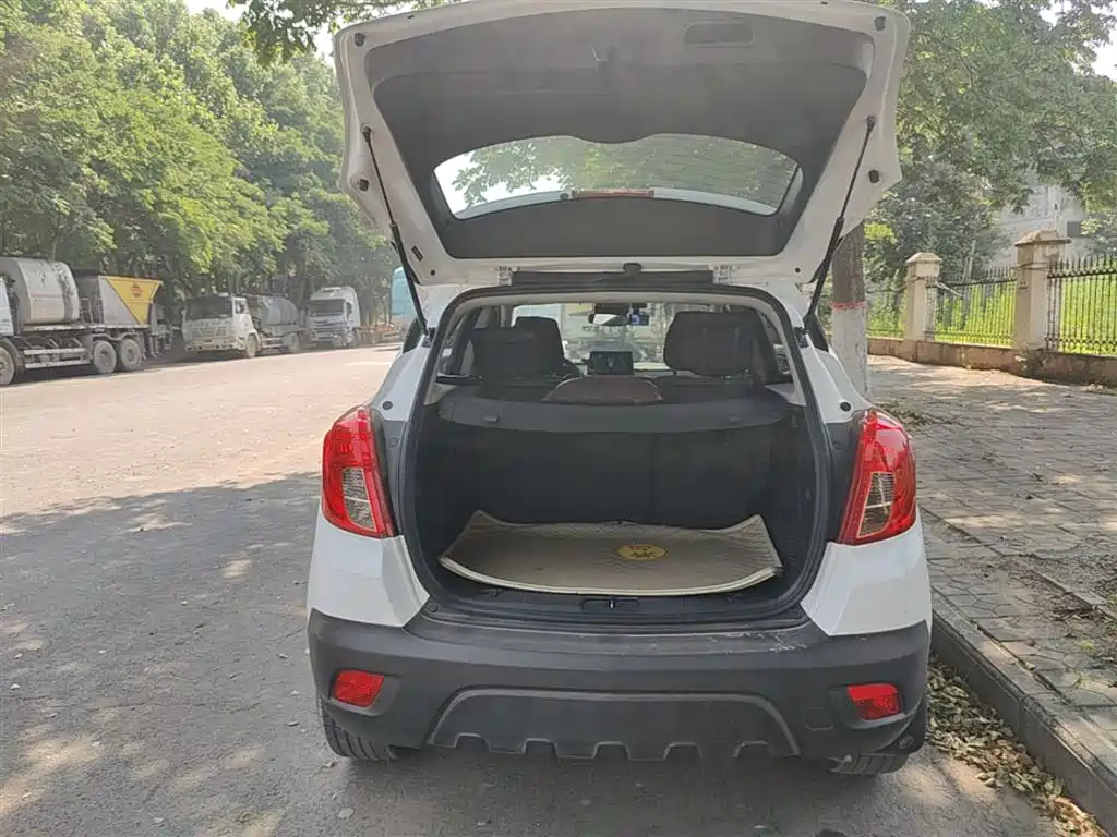 Buick Encore 2015 1.4T Manual 2WD Urban Progressive фото 19