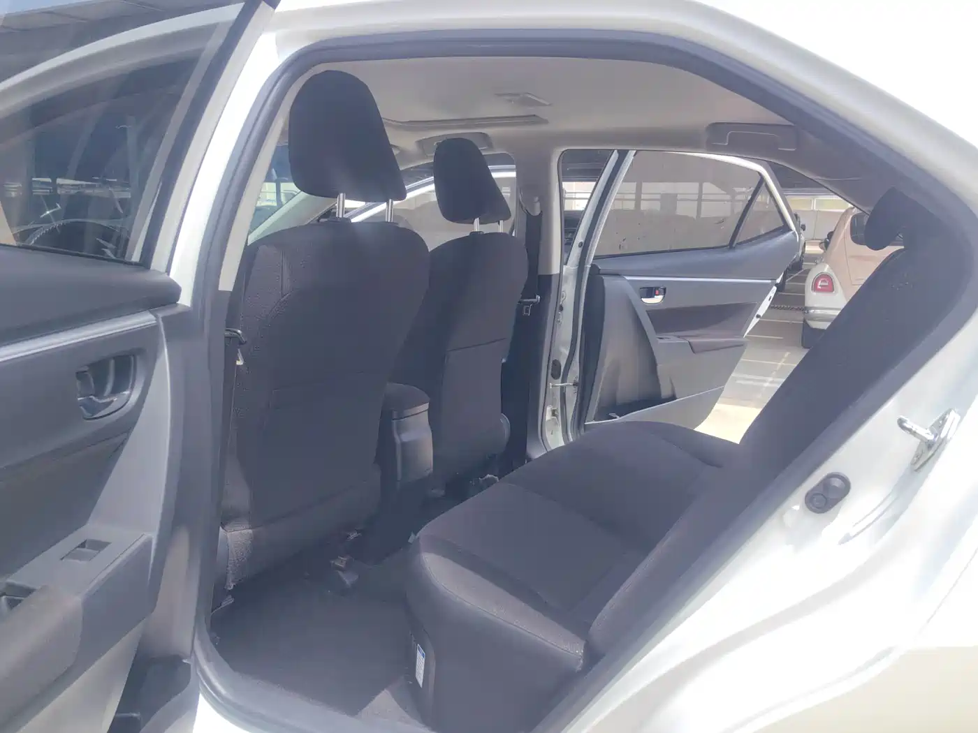 Toyota Levin 2017 Facelift Hybrid 1.8H GS E-CVT Elite Sunroof Edition China V фото 11