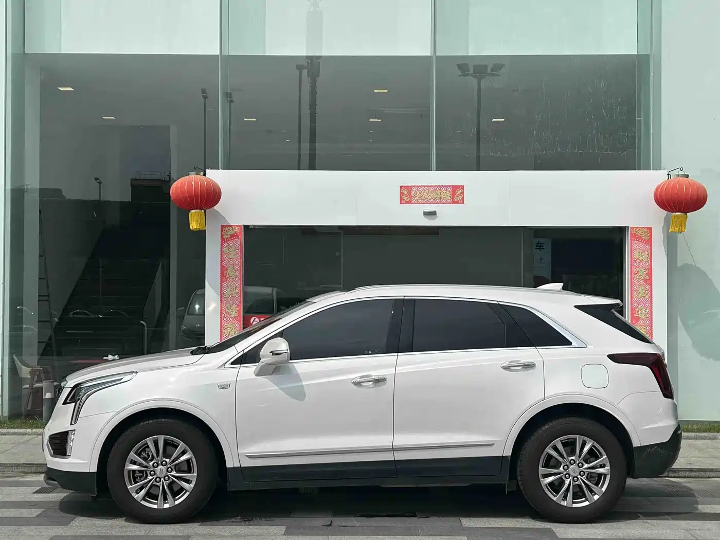Cadillac XT5 2020 Facelift 28T Luxury Model фото 3