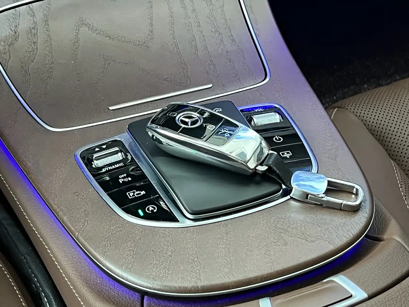 Mercedes-Benz E-Class 2020 Facelift E 300 L Exclusive фото 26