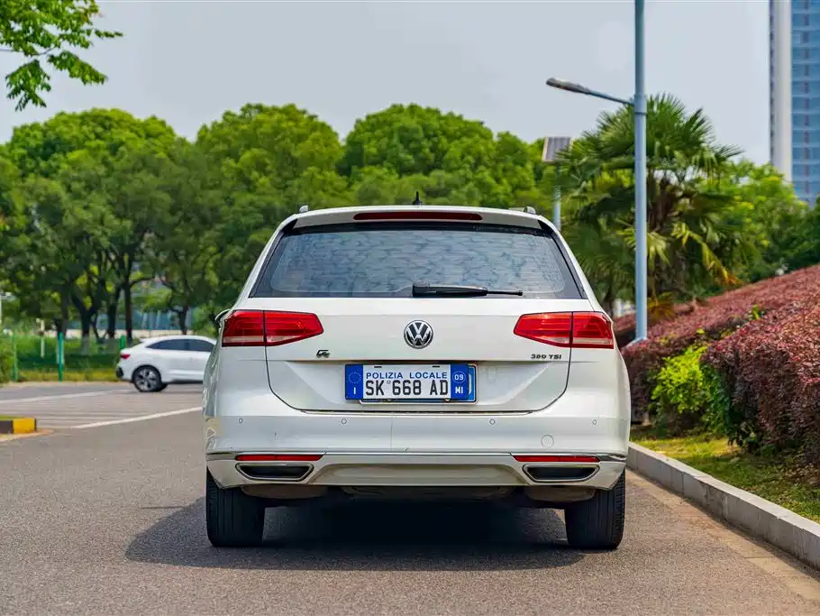Volkswagen Weilan 2018 380TSI 2WD Comfort Edition фото 5