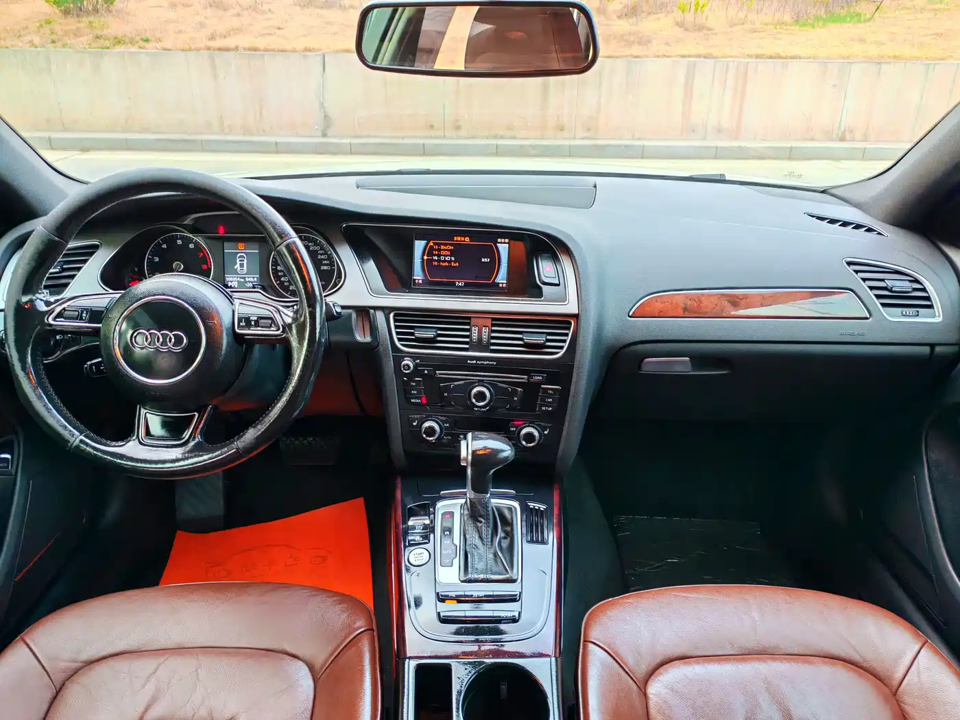Audi A4L 2015 35 TFSI Auto Comfort фото 19