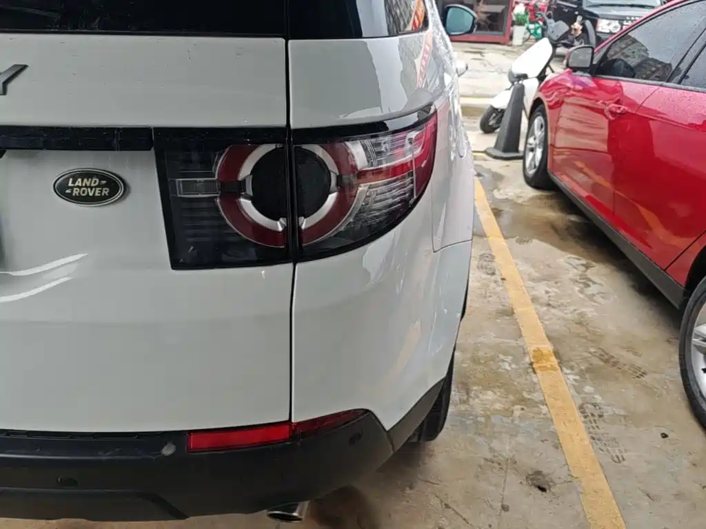 Фото 8 - Land Rover Discovery Sport