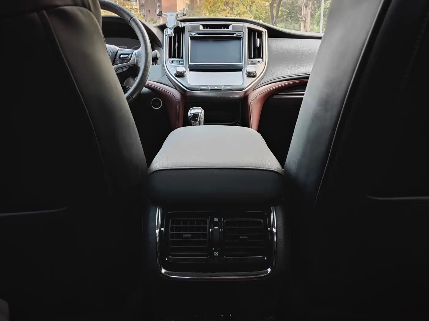 Toyota Crown 2018 2.0T Sport Edition фото 12
