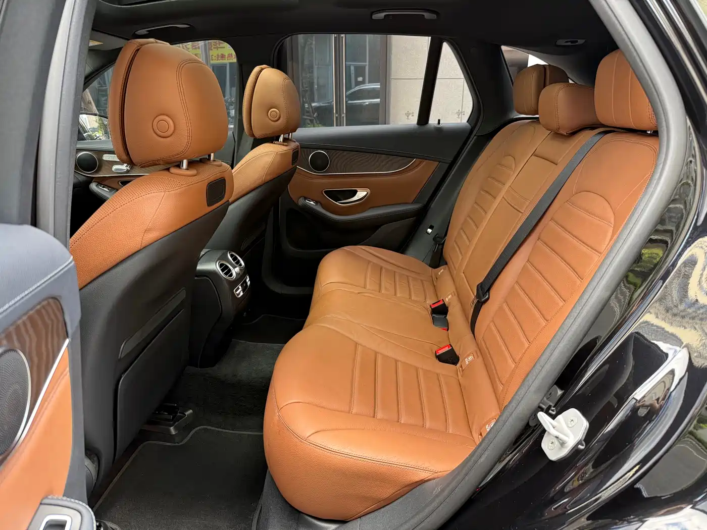 Mercedes-Benz GLC 2016 GLC 300 4MATIC Luxury фото 13