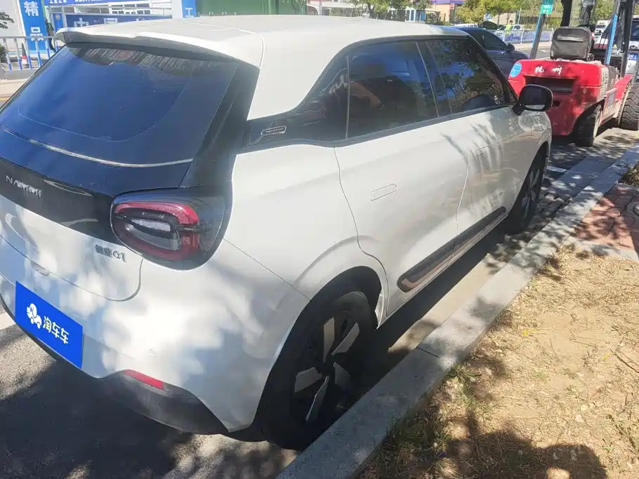 صورة 3 - Dongfeng Yipai Nano 01