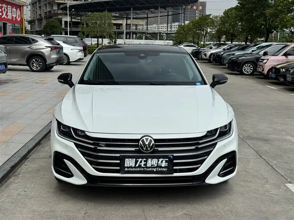 Volkswagen FAW-Volkswagen CC 2023 380TSI Brilliant Edition фото 2