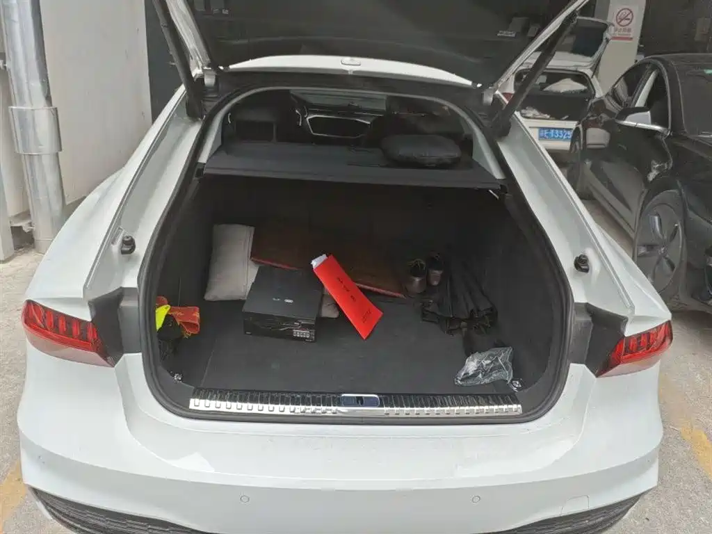 Audi A7 2021 40 TFSI Luxury фото 8
