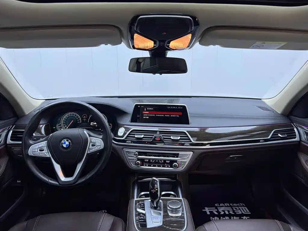 BMW 7 Series 2018 730Li Leading Type Excellence Package фото 22